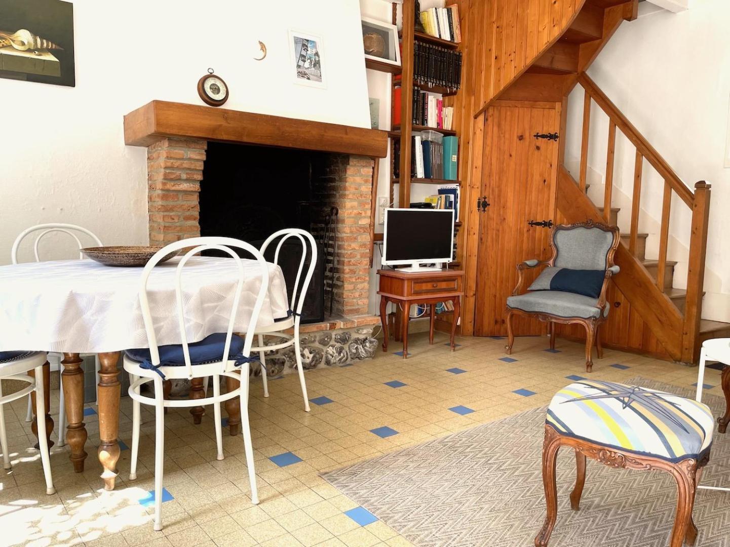 Traditional Fisherman Cottage Yport Exterior photo